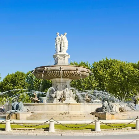 Ibis Budget Portes Du Luberon 2*